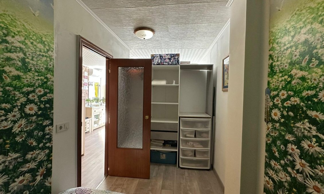 Használt Ingatlanok - Apartman -
Torrevieja - Centrum