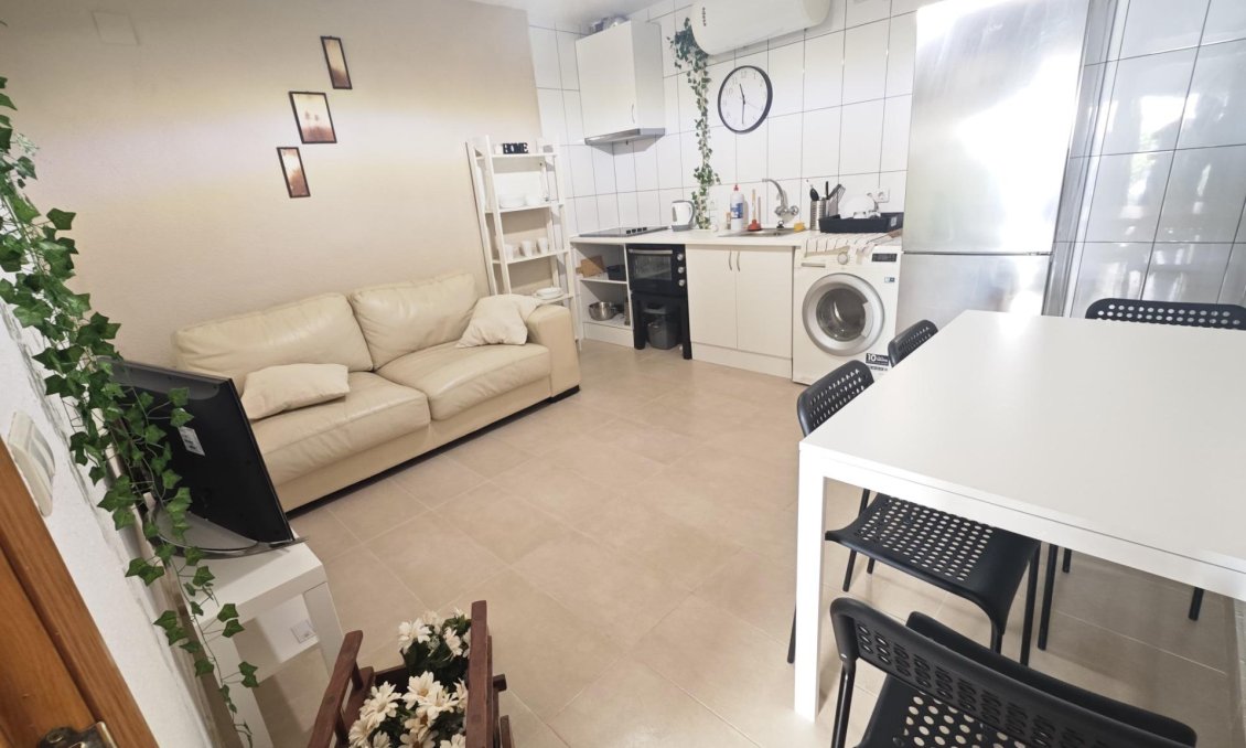 Használt Ingatlanok - Bungaló -
Torrevieja - Playa del Cura