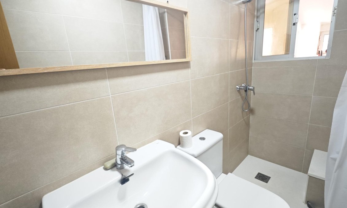 Használt Ingatlanok - Bungaló -
Torrevieja - Playa del Cura