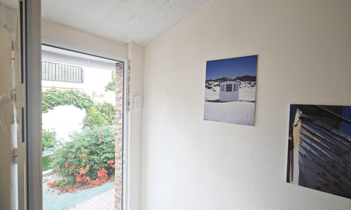 Használt Ingatlanok - Bungaló -
Torrevieja - Playa del Cura