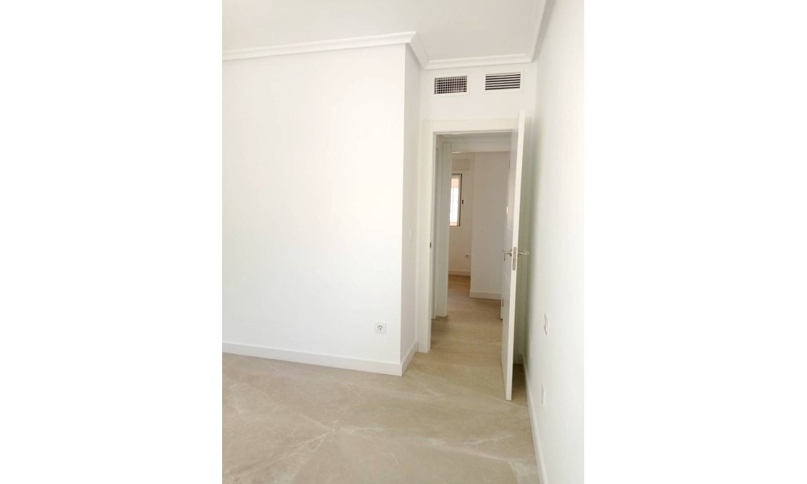 Resale - Town House -
Pilar de la Horadada