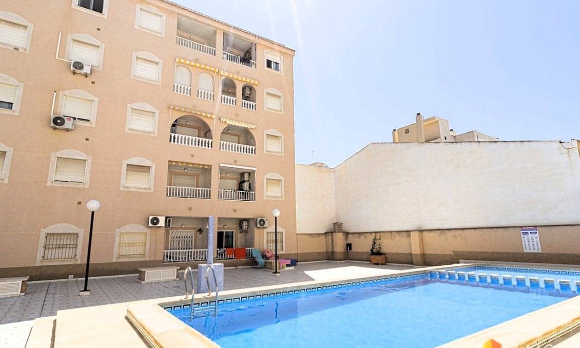 Revente - Attique -
Torrevieja - Playa de los Locos