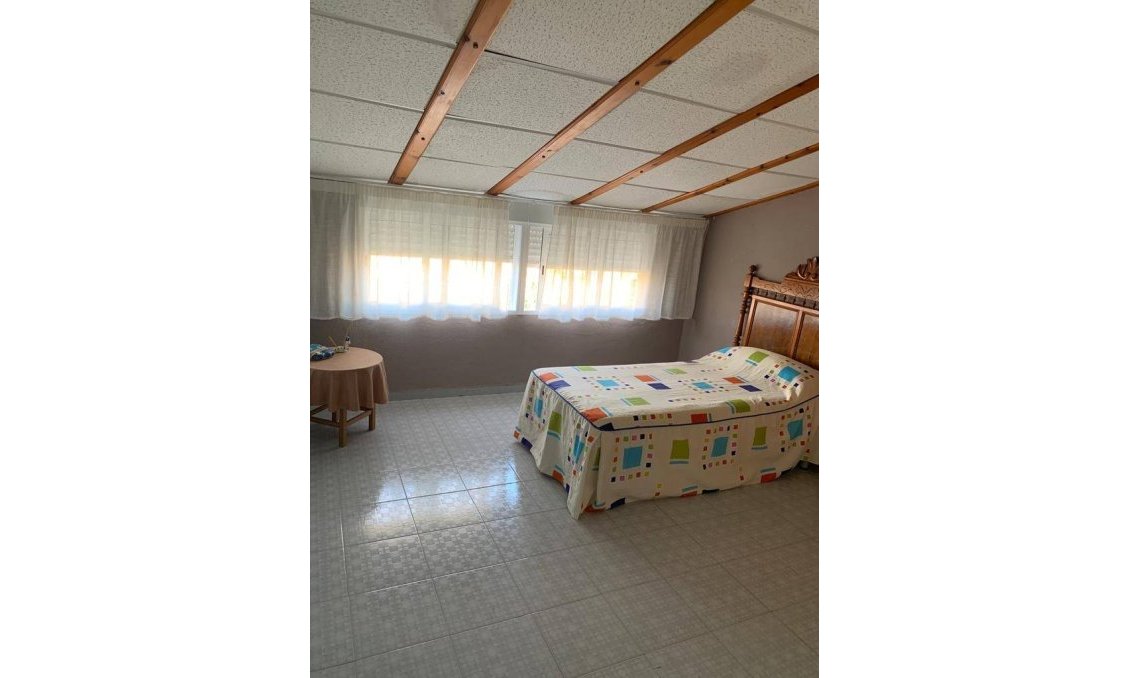 Resale - Duplex -
Pilar de la Horadada - Torre De La Horadada