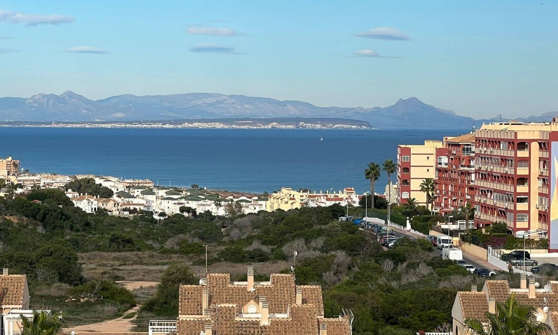 Wiederverkauf - Wohnung -
Torrevieja - Aguas Nuevas