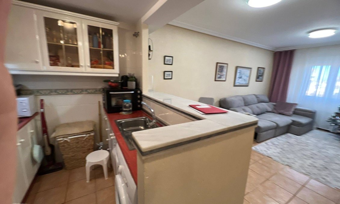 Wiederverkauf - Wohnung -
Torrevieja - Aguas Nuevas