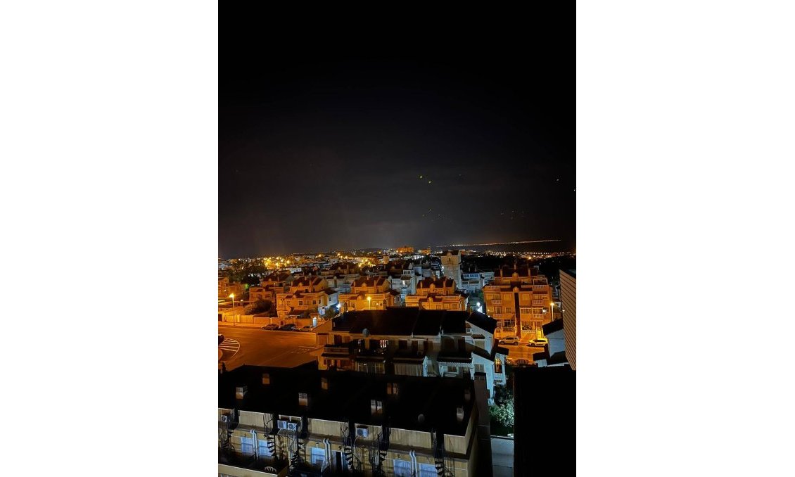 Wiederverkauf - Wohnung -
Torrevieja - Aguas Nuevas