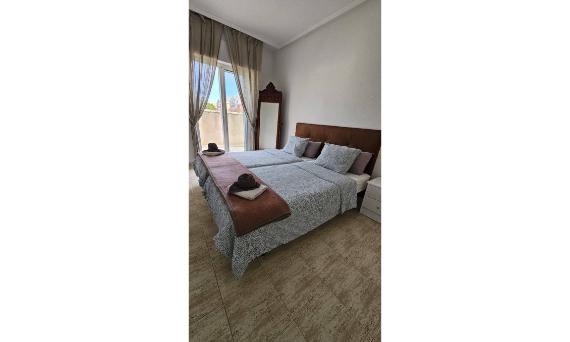 Wiederverkauf - Penthouse -
Torrevieja - Acequion