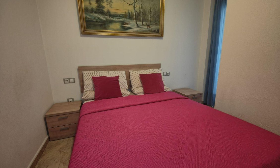 Segunda mano - Apartamento -
Torrevieja - La Mata