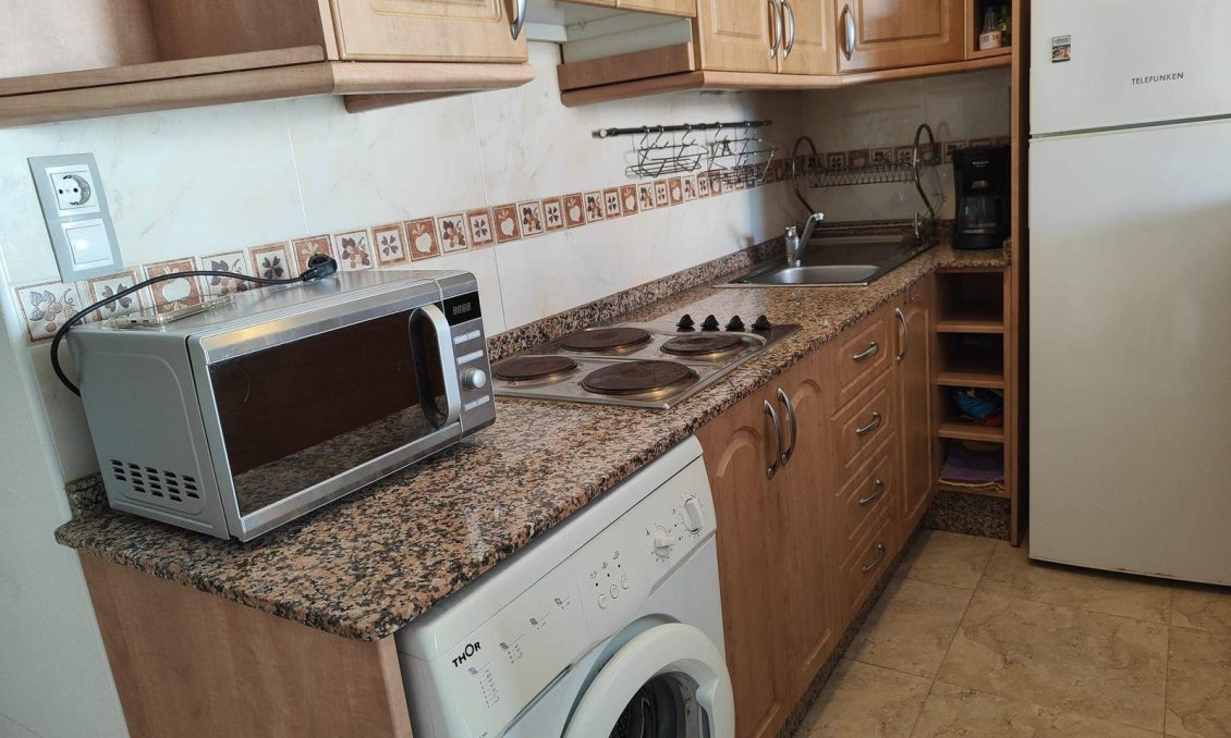 Segunda mano - Apartamento -
Torrevieja - La Mata