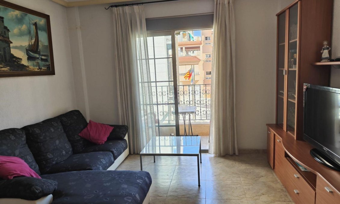 Segunda mano - Apartamento -
Torrevieja - La Mata