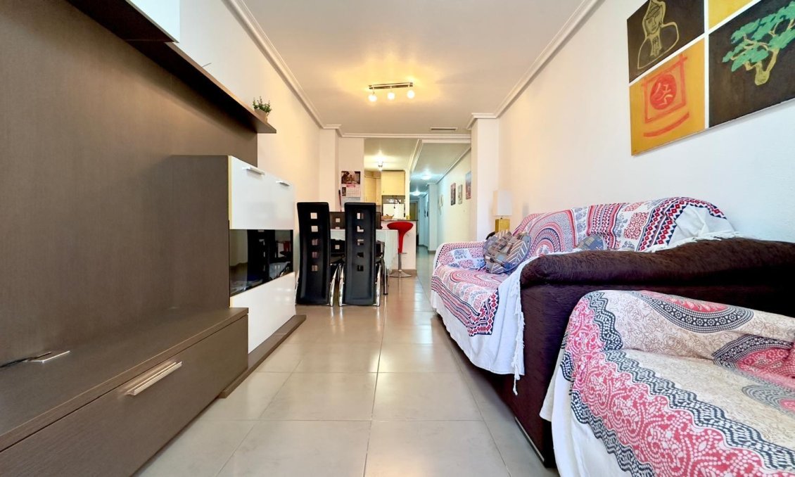 Resale - Apartment -
Torrevieja