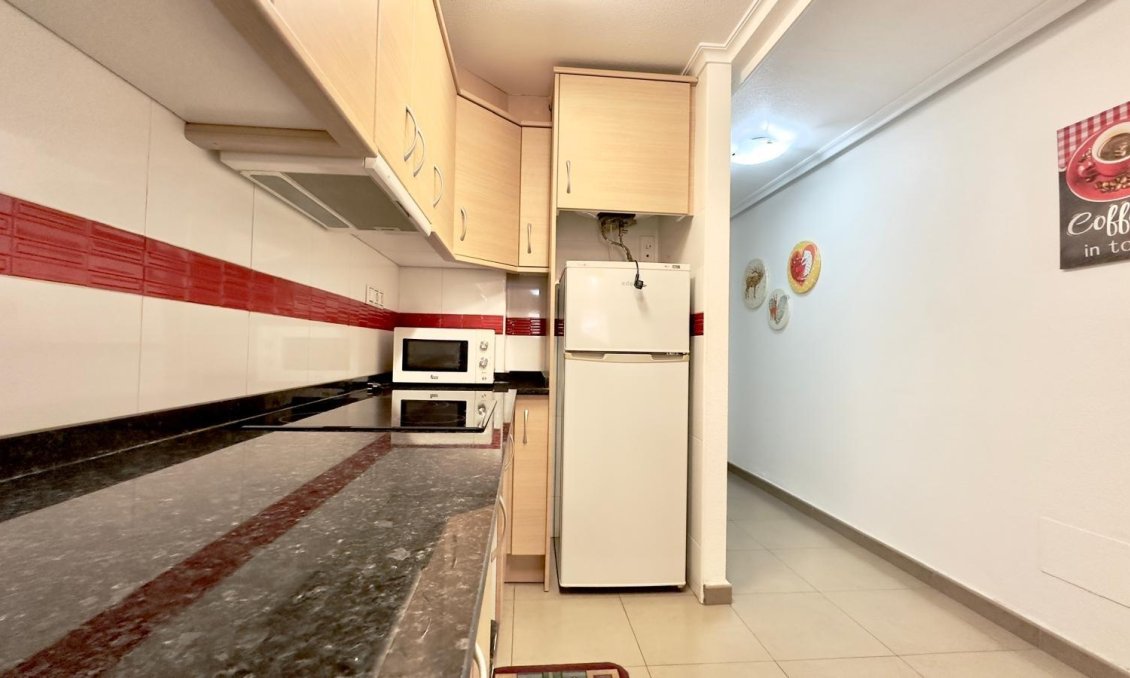 Resale - Apartment -
Torrevieja