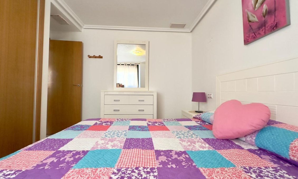 Resale - Apartment -
Torrevieja