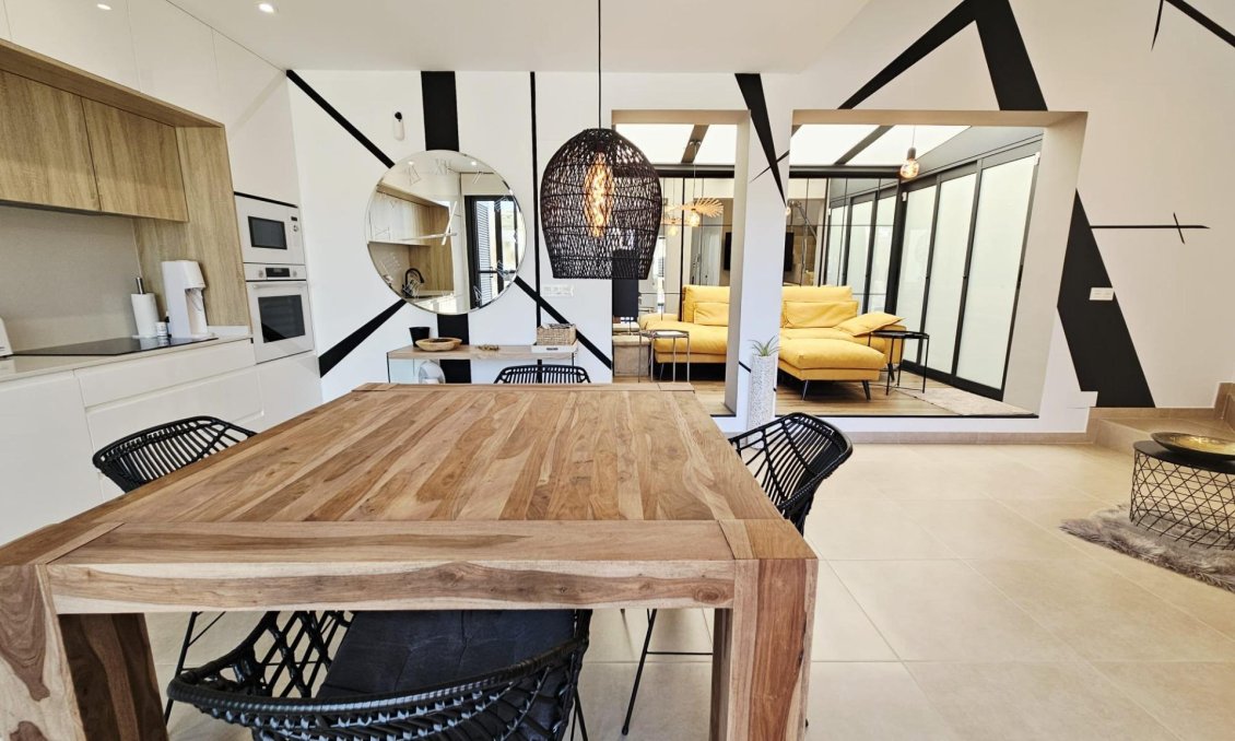 Segunda mano - Villa -
Benijofar - Benimar