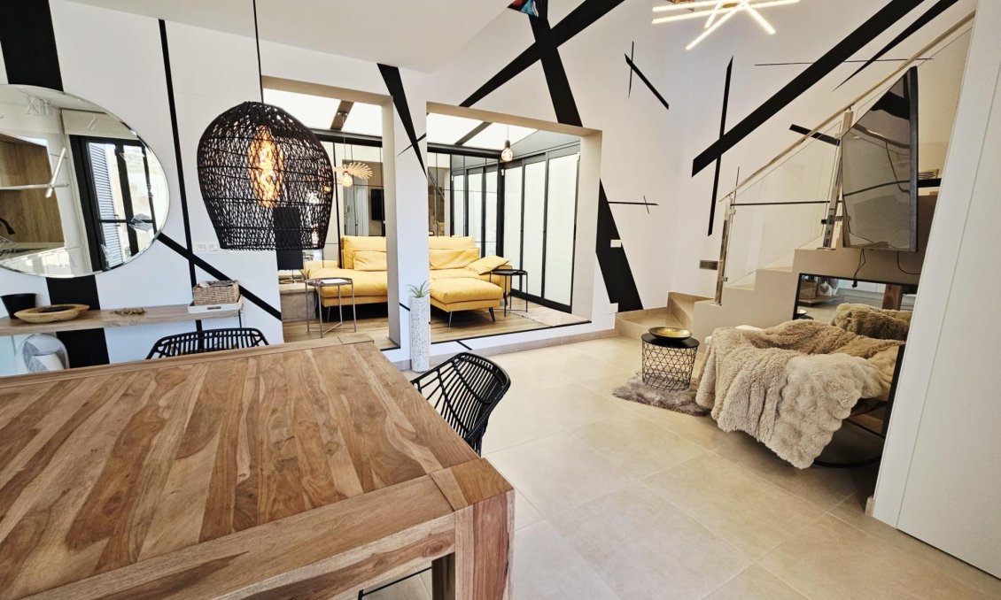 Segunda mano - Villa -
Benijofar - Benimar