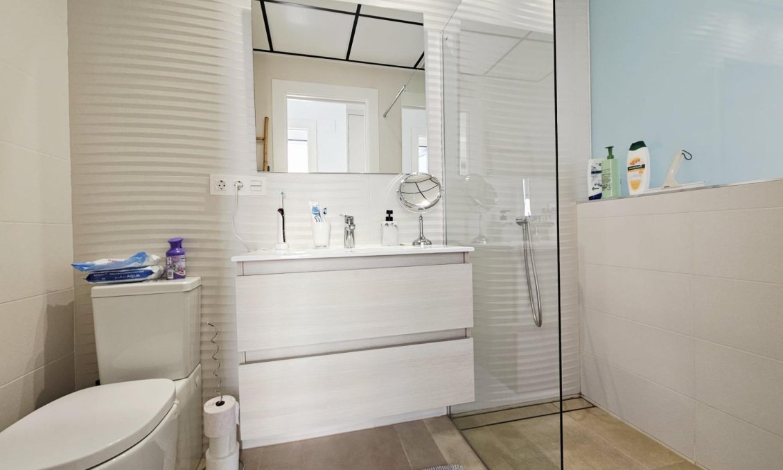 Segunda mano - Villa -
Benijofar - Benimar