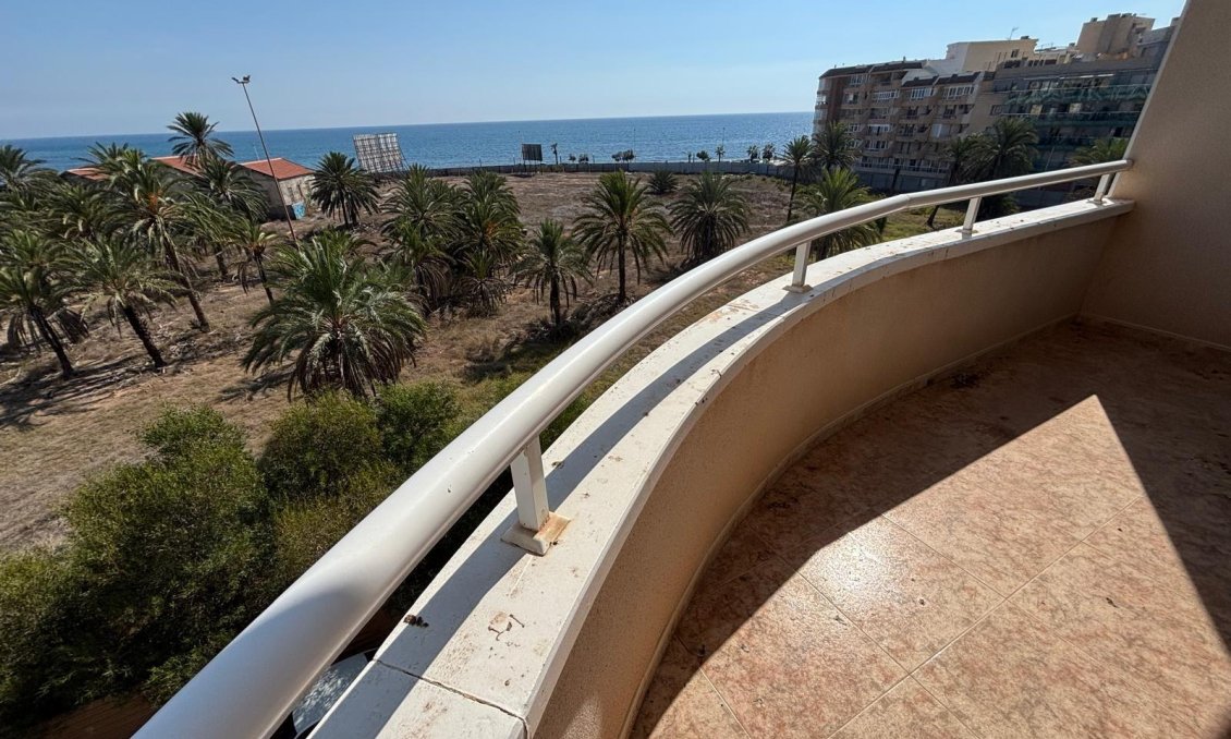 Használt Ingatlanok - Apartman -
Torrevieja - Playa del Cura