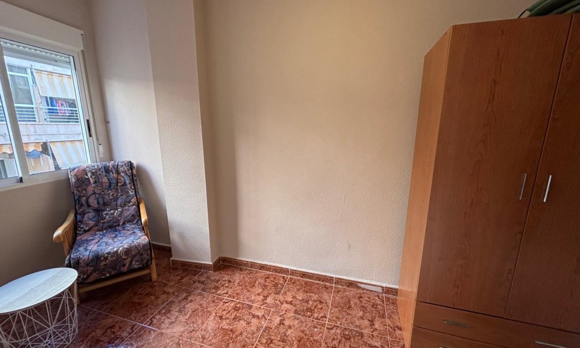 Segunda mano - Apartamento -
Torrevieja - Playa del Cura