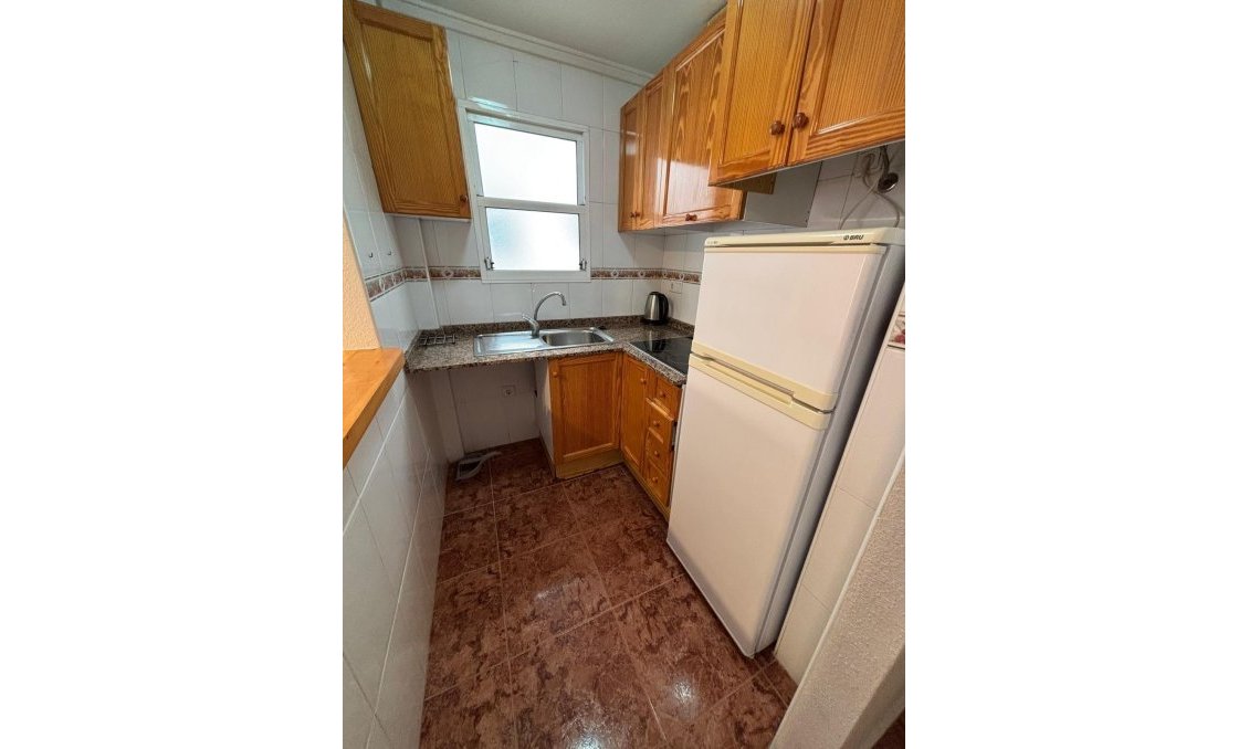 Segunda mano - Apartamento -
Torrevieja - Playa del Cura