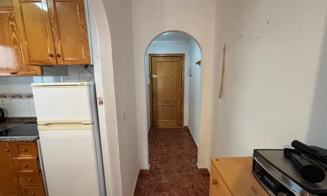 Segunda mano - Apartamento -
Torrevieja - Playa del Cura