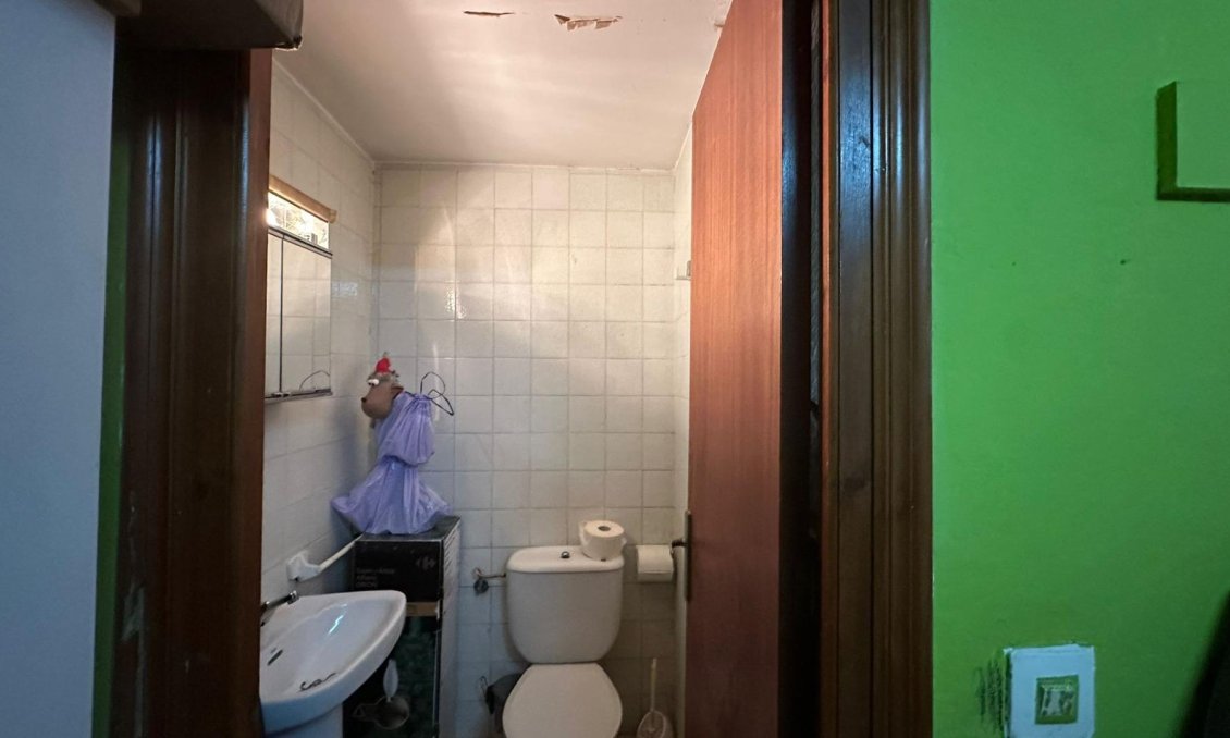 Segunda mano - Apartamento -
Torrevieja - Estacion De Autobuses