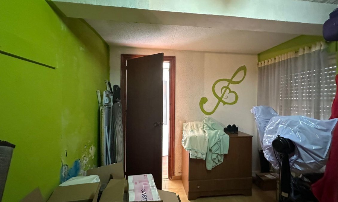 Segunda mano - Apartamento -
Torrevieja - Estacion De Autobuses