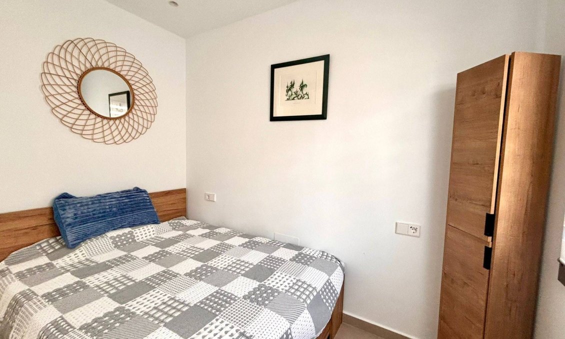 Wiederverkauf - Villa -
San Miguel de Salinas - Urbanizacion Blue Lagoon