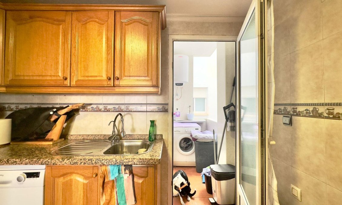 Resale - Apartment -
Torrevieja