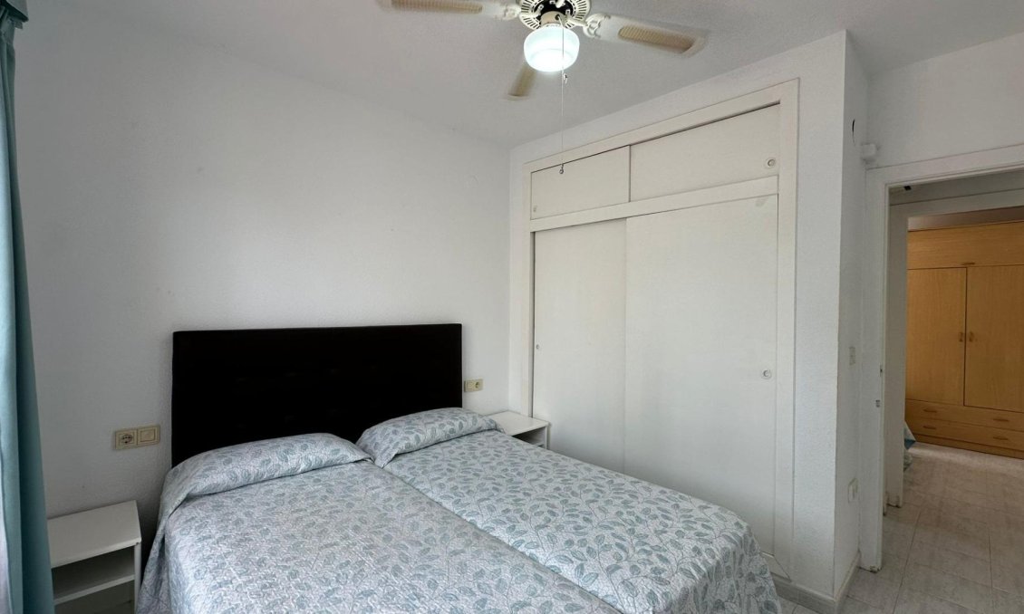 Resale - Bungalow -
Orihuela Costa - Los Almendros-la Florida