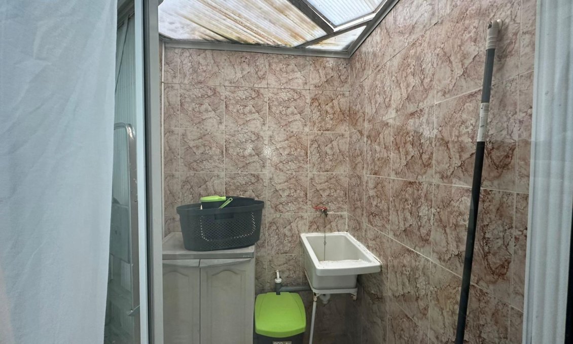 Resale - Bungalow -
Orihuela Costa - Los Almendros-la Florida