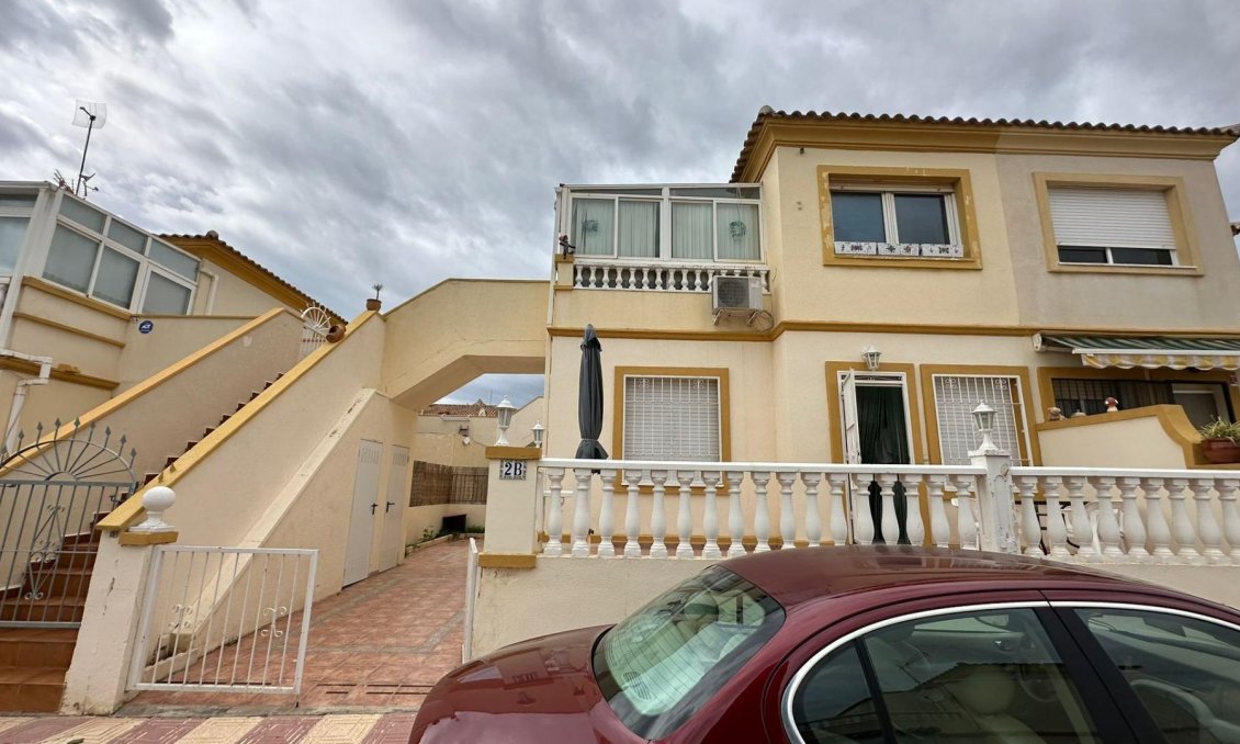 Resale - Bungalow -
Orihuela Costa - Los Almendros-la Florida