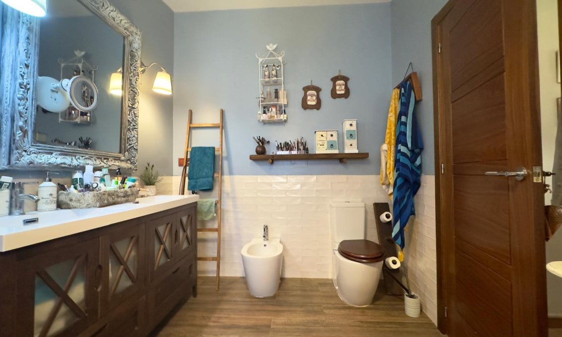 Revente - Villa -
Torrevieja - Torreblanca