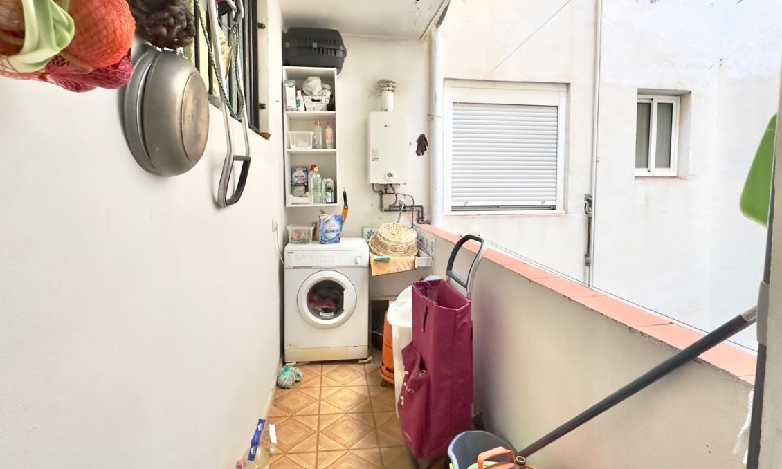 Segunda mano - Apartamento -
Torrevieja - Centro