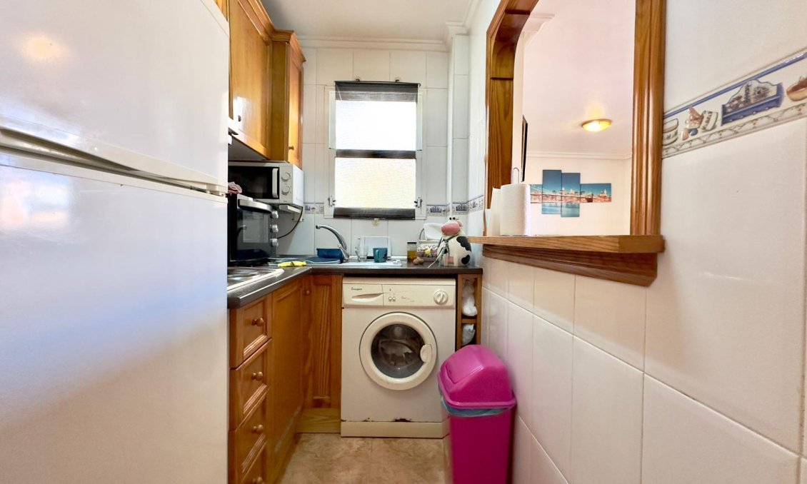 Revânzare - Mansardă -
Torrevieja - PARQUE DE LAS NACIONES