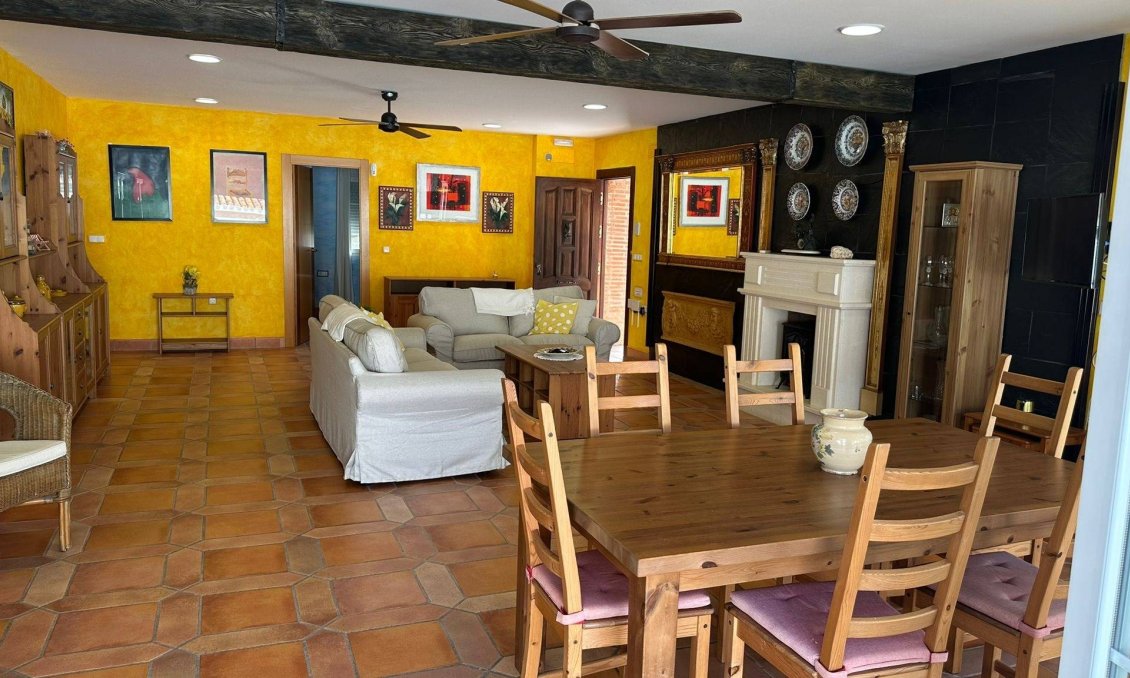 Resale - Villa -
La Manga del Mar Menor - Playa Principe