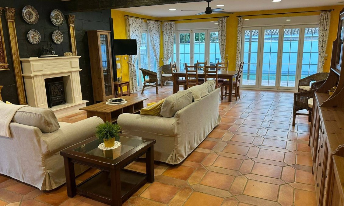 Resale - Villa -
La Manga del Mar Menor - Playa Principe