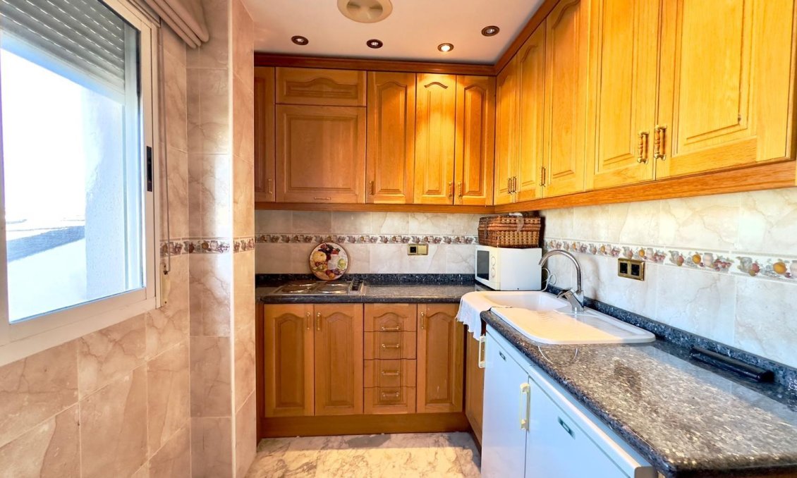 Segunda mano - Ático -
Torrevieja - Centro