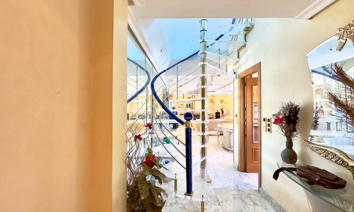 Segunda mano - Ático -
Torrevieja - Centro