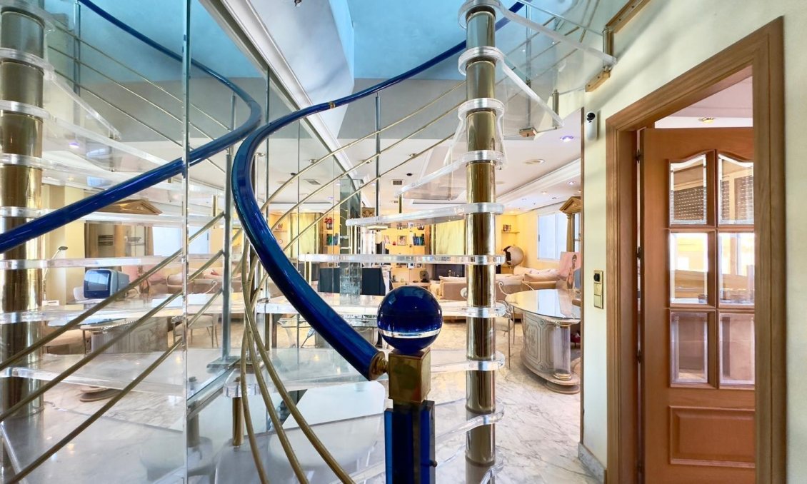 Segunda mano - Ático -
Torrevieja - Centro