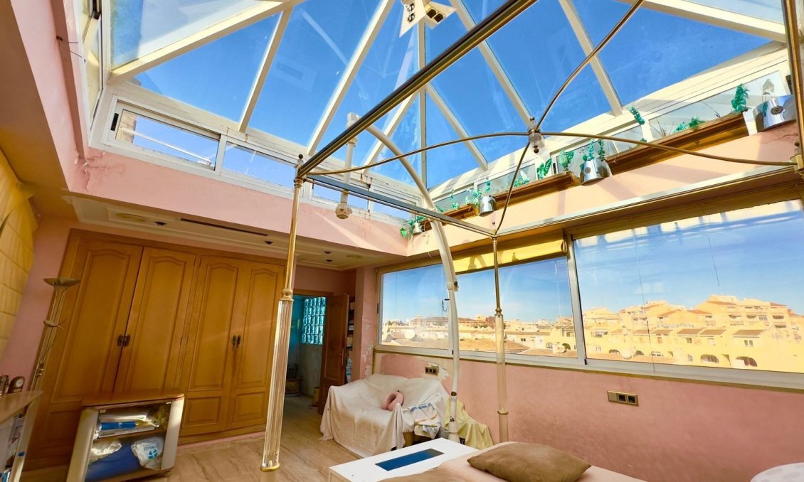 Segunda mano - Ático -
Torrevieja - Centro