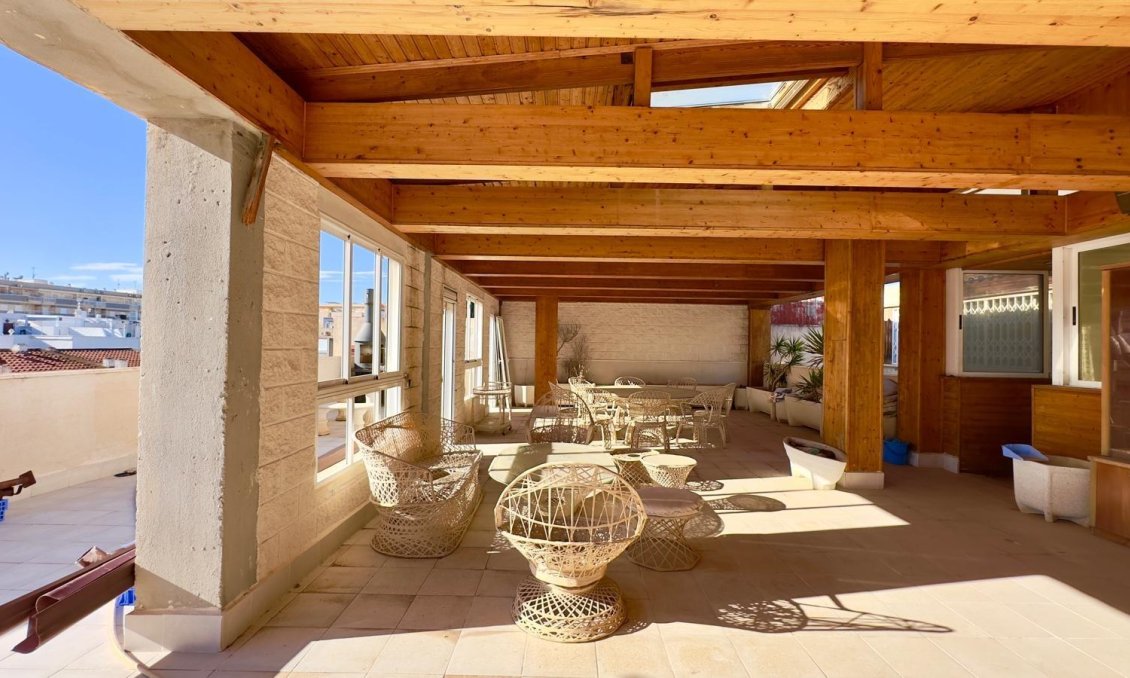 Segunda mano - Ático -
Torrevieja - Centro