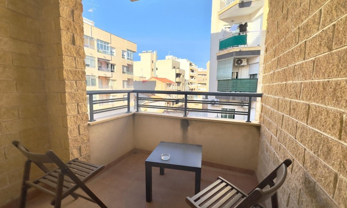 Resale - Apartment -
Torrevieja