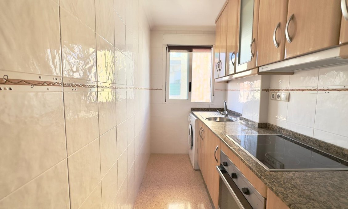 Resale - Apartment -
Torrevieja
