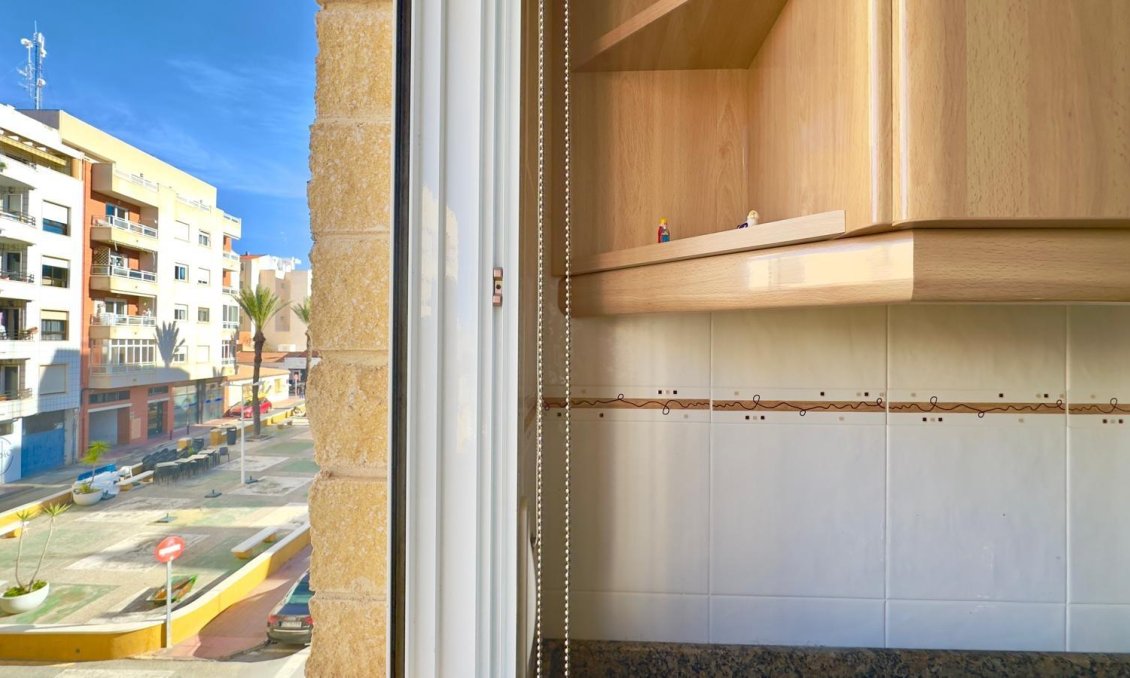 Resale - Apartment -
Torrevieja