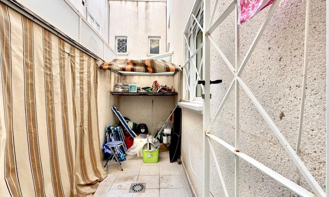 Wiederverkauf - Bungalow -
Torrevieja - Torreblanca