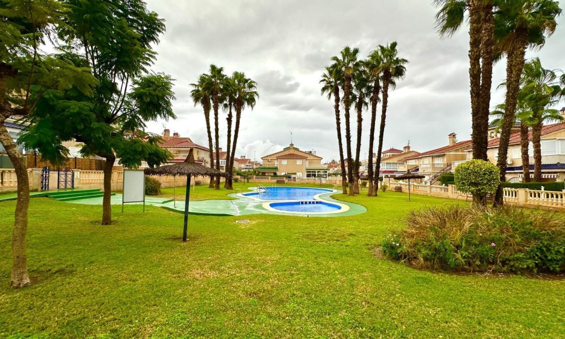 Revente - Bungalow -
Orihuela Costa - Playa Flamenca Norte