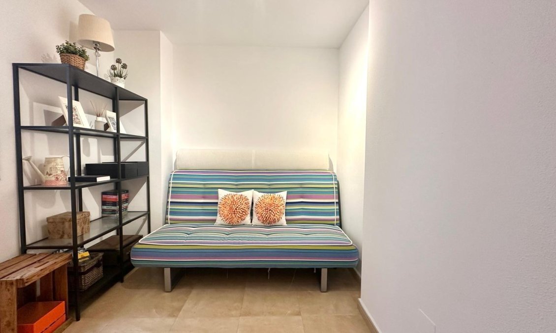 Segunda mano - Apartamento -
Torrevieja - La Mata
