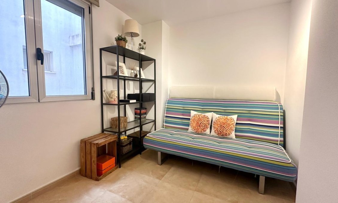 Segunda mano - Apartamento -
Torrevieja - La Mata