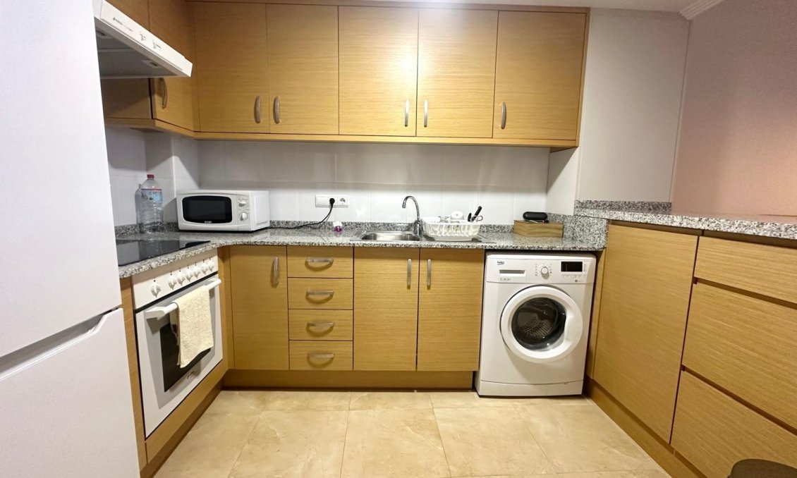 Segunda mano - Apartamento -
Torrevieja - La Mata