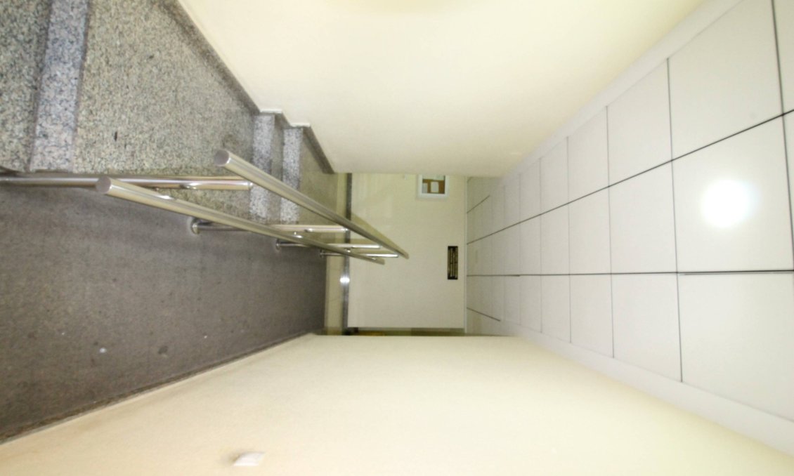 Segunda mano - Apartamento -
Torrevieja - Centro